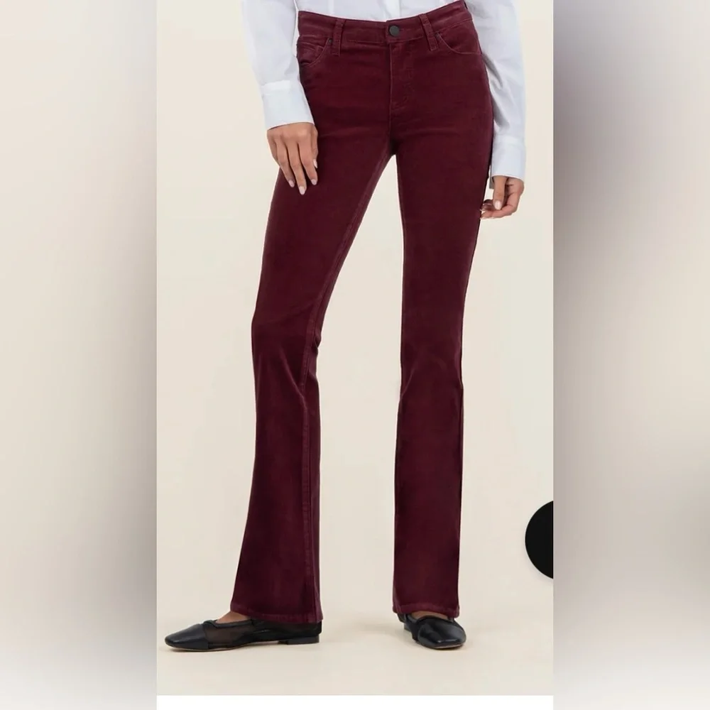 Women’s Kut from the Kloth Karen Corduroy Baby Bootcut pants Burgundy Wine 8